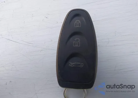 2016 Mclaren 650S z USA, uszkodzony, nr VIN SBM11FAA5GW006189